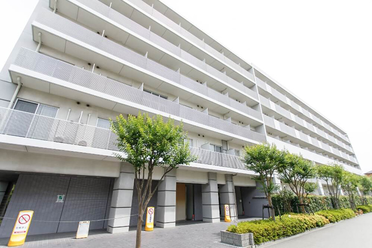 外観・エントランス